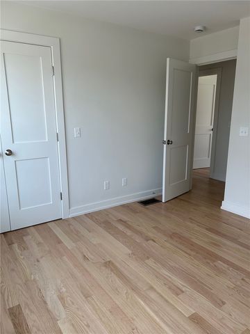 51 Red Maple Lane, Warwick, RI 02886