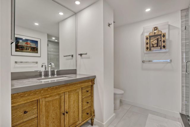 44 COCOANUT Row 507B, Palm Beach, FL 33480