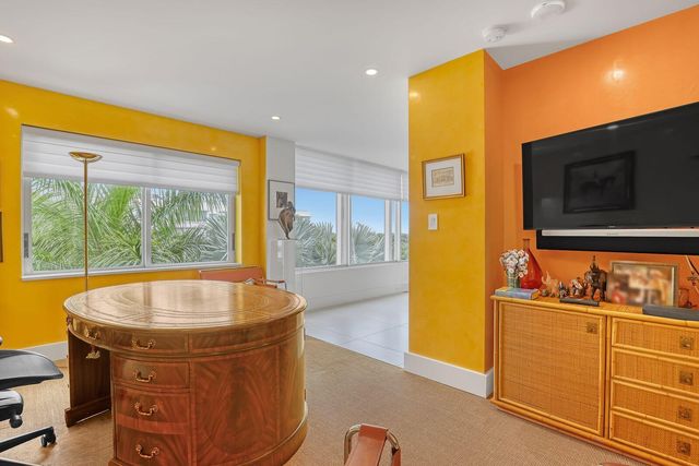 44 COCOANUT Row 507B, Palm Beach, FL 33480