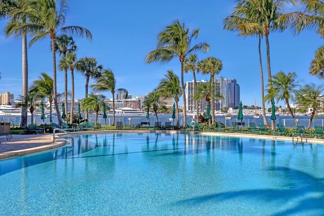 44 COCOANUT Row 507B, Palm Beach, FL 33480