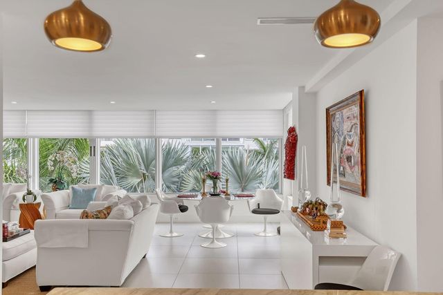 44 COCOANUT Row 507B, Palm Beach, FL 33480