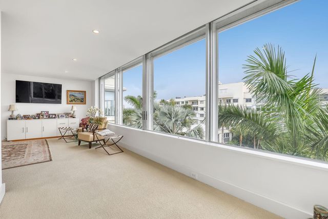 44 COCOANUT Row 507B, Palm Beach, FL 33480