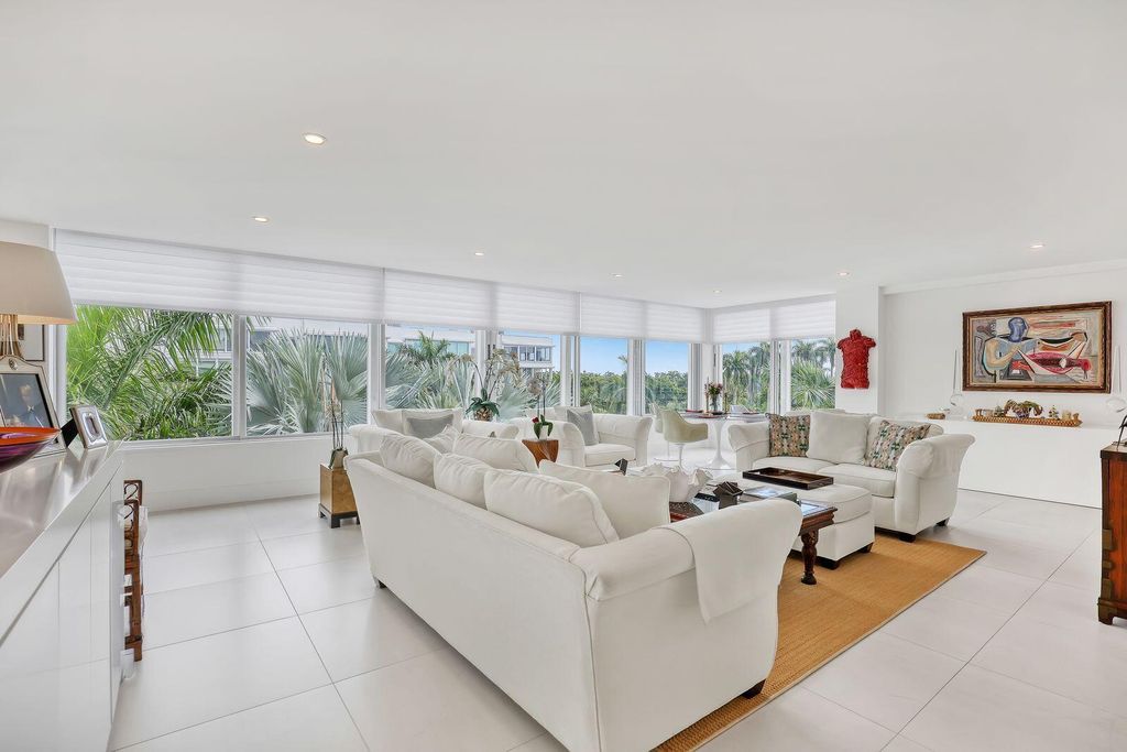 44 COCOANUT Row 507B, Palm Beach, FL 33480