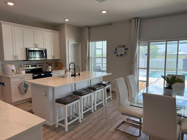 1148 ANCHOR BEND DRIVE, Ruskin, FL 33570