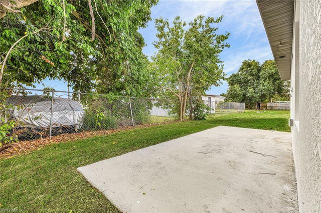 2161 Ben ST, Fort Myers, FL 33916