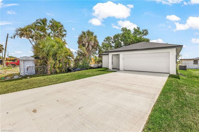 2161 Ben ST, Fort Myers, FL 33916