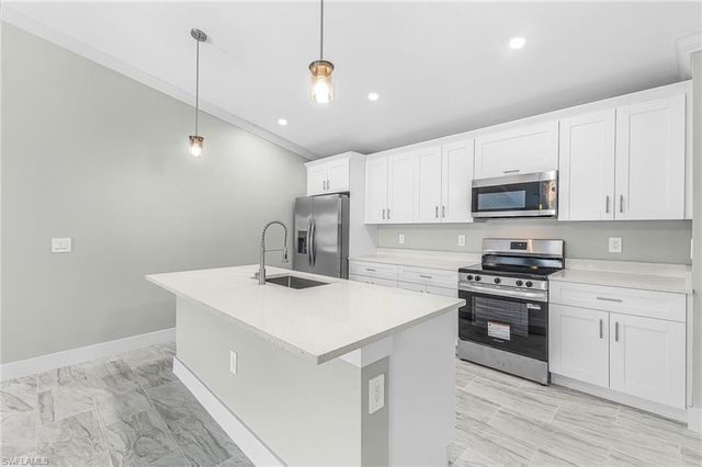 2161 Ben ST, Fort Myers, FL 33916