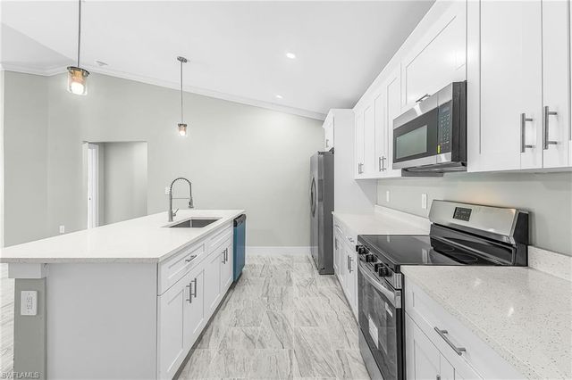 2161 Ben ST, Fort Myers, FL 33916