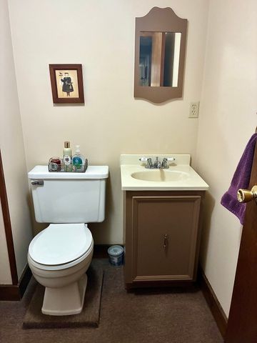 901 Homestead Avenue, Holyoke, MA 01040