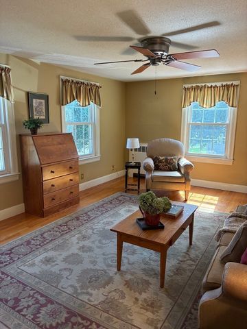 901 Homestead Avenue, Holyoke, MA 01040