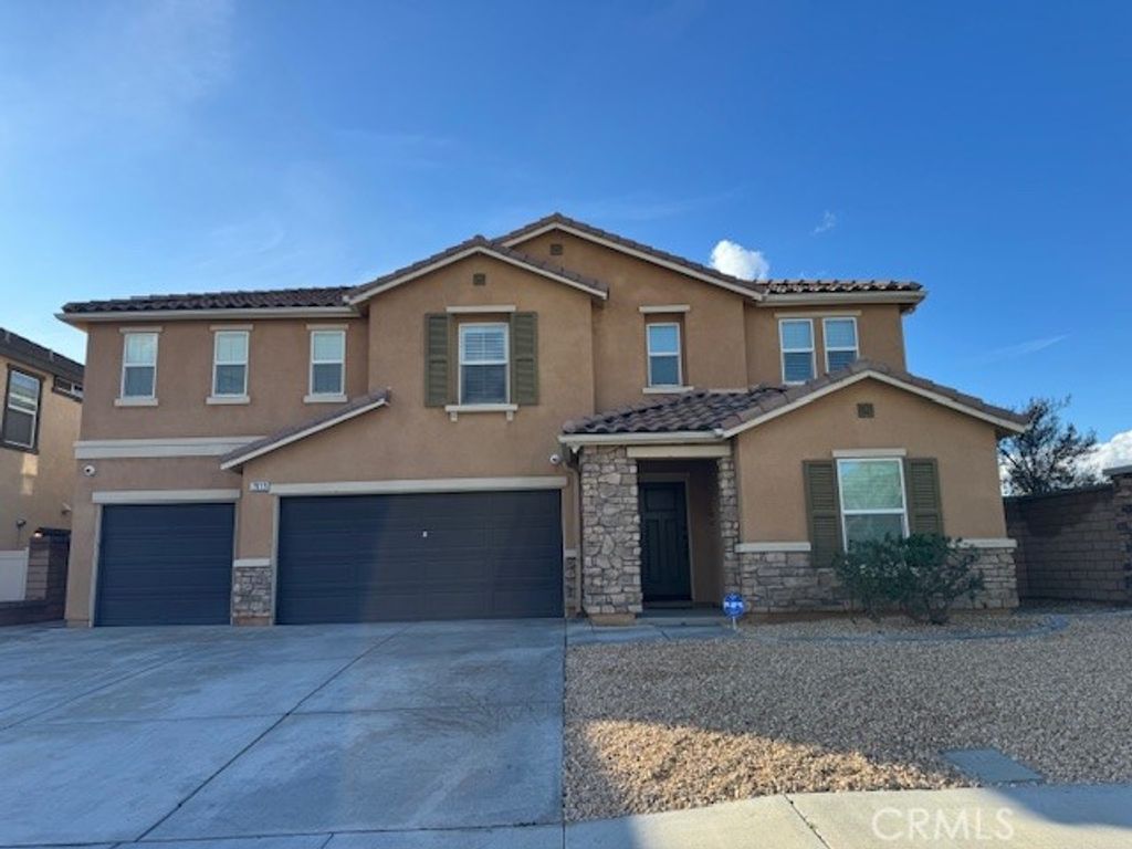 7613 Steamboat Street, Riverside, CA 92507