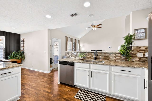 4428 Sunday Silence Way, Murfreesboro, TN 37128