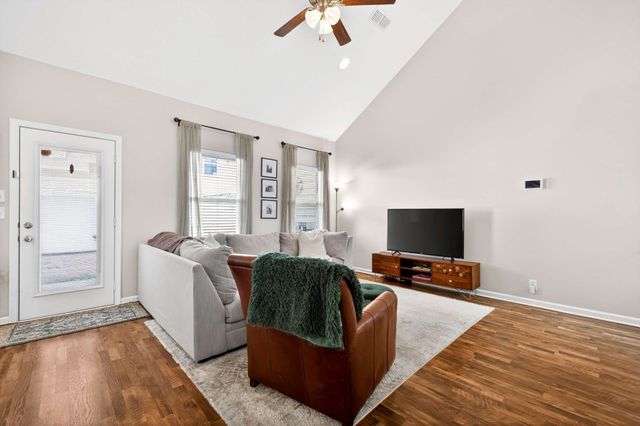 4428 Sunday Silence Way, Murfreesboro, TN 37128