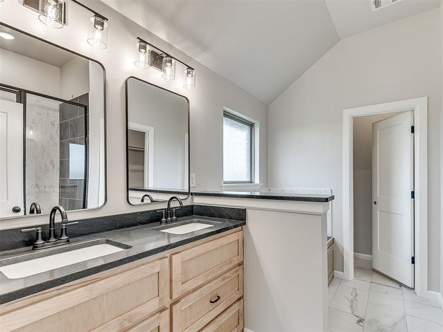8655 Kayce Street, El Reno, OK 73036