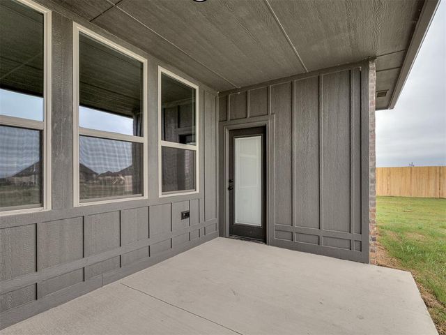 8655 Kayce Street, El Reno, OK 73036
