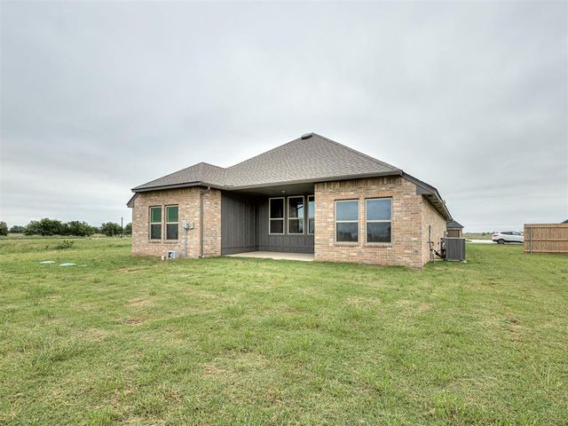 8655 Kayce Street, El Reno, OK 73036