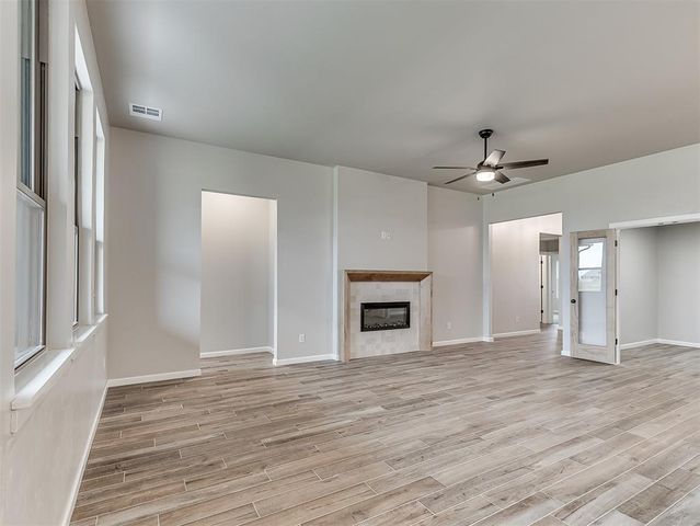 8655 Kayce Street, El Reno, OK 73036