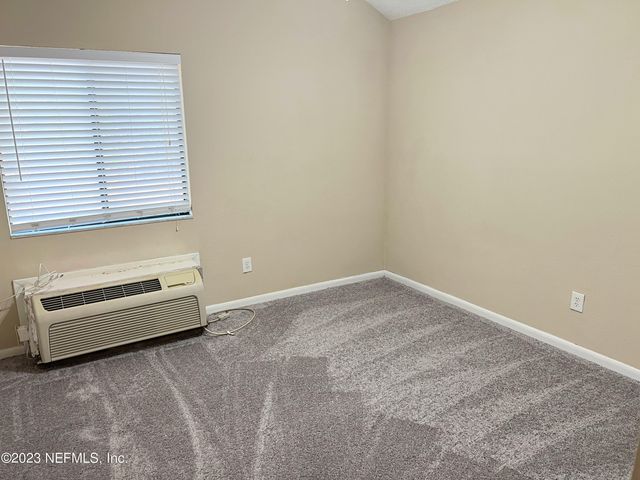 8160 E SAN JOSE MANOR Drive E 4, Jacksonville, FL 32217