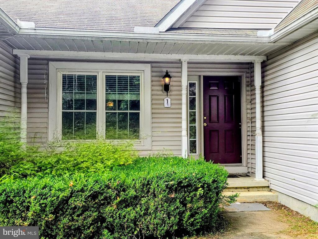 150 MARLTON LN, Quarryville, PA 17566