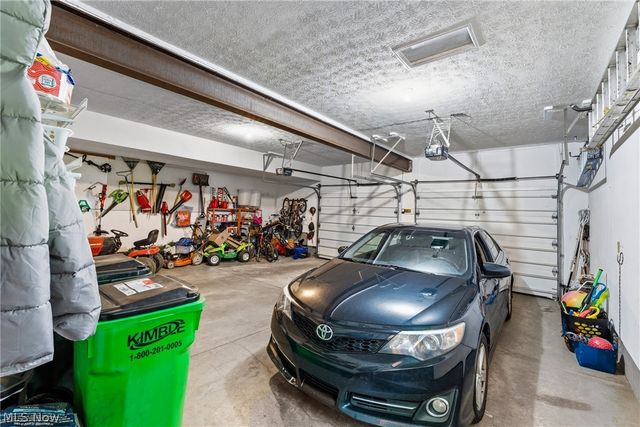 7739 Starcliff Avenue NW, North Canton, OH 44720