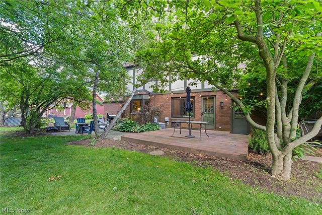 7739 Starcliff Avenue NW, North Canton, OH 44720