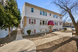 9421 Kelvin Lane 3153, Schiller Park, IL 60176