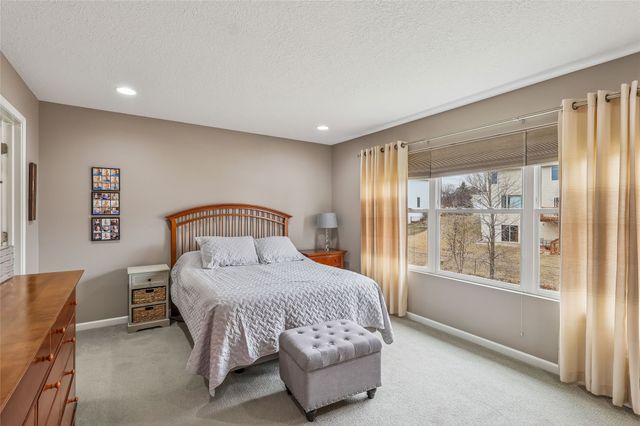 1511 Nine Iron Drive, West Des Moines, IA 50266