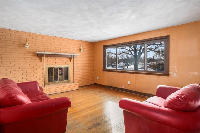 247 Asylum Road, Warwick, RI 02886