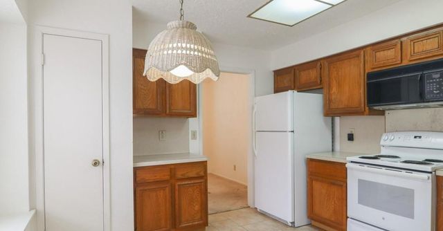 10802 Sashay Drive, Houston, TX 77099