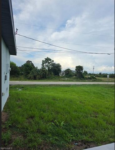 821 Bell BLVD S, Lehigh Acres, FL 33974