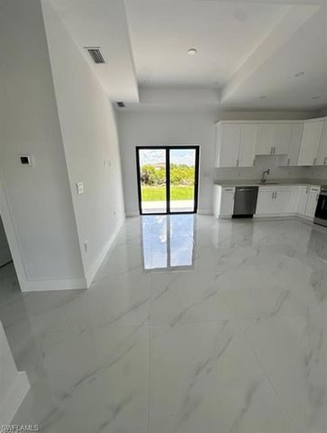 821 Bell BLVD S, Lehigh Acres, FL 33974