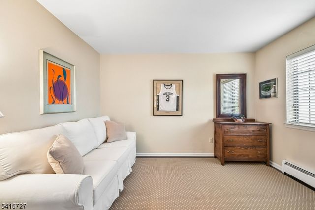 18 Manchester Ct F, Chatham Twp., NJ 07928