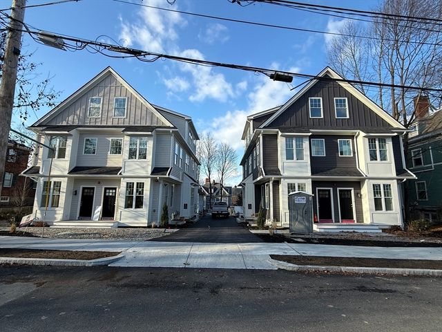 47 Chase Street 4, Newton, MA 02459