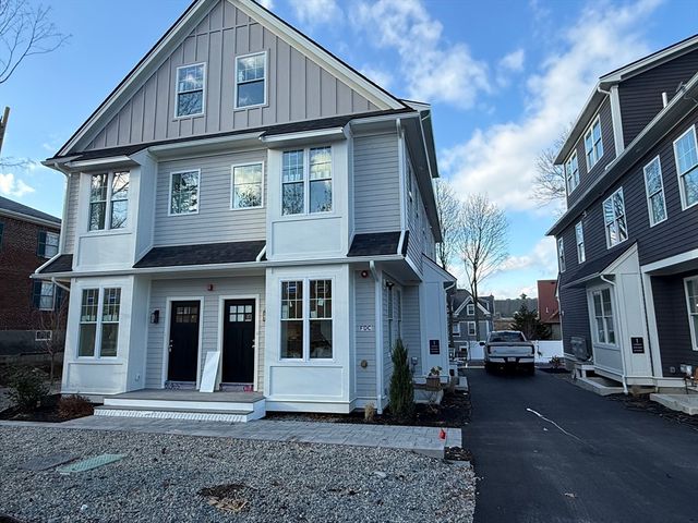 47 Chase Street 4, Newton, MA 02459
