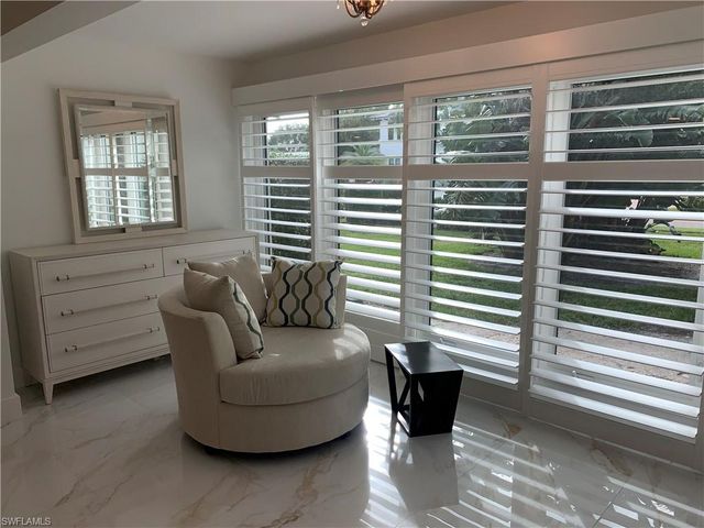 4082 Belair LN # 9, Naples, FL 34103