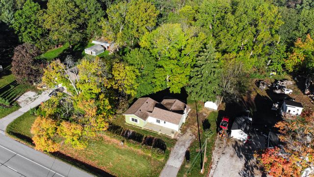 3803 E State Road 2, Rolling Prairie, IN 46371