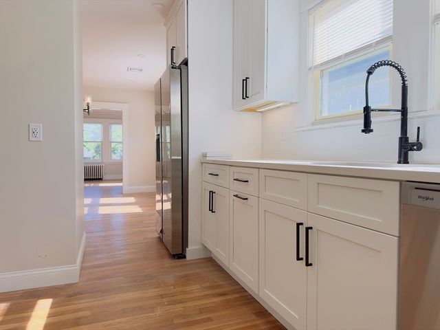 82 Elmer Rd 1, Boston, MA 02124