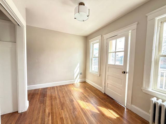 82 Elmer Rd 1, Boston, MA 02124