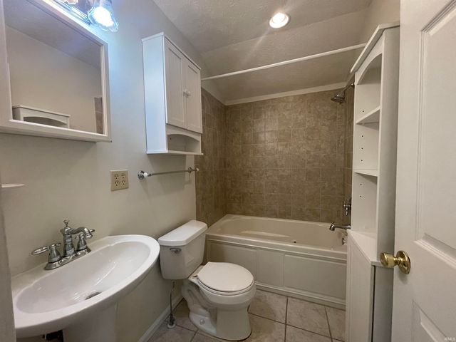 1200 N Washington Street, Bloomington, IN 47408