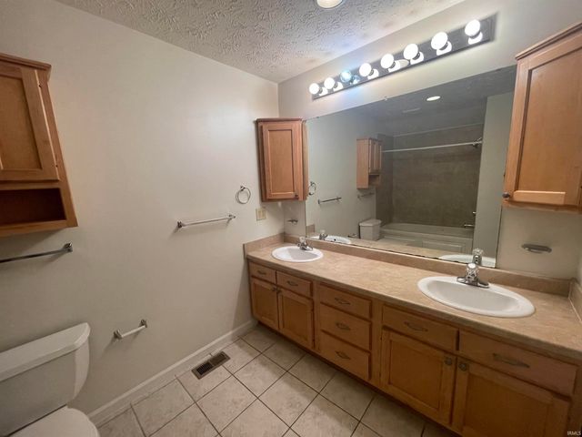 1200 N Washington Street, Bloomington, IN 47408