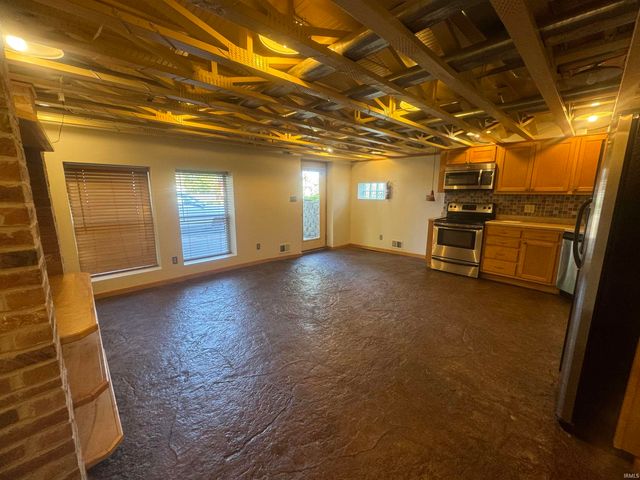 1200 N Washington Street, Bloomington, IN 47408