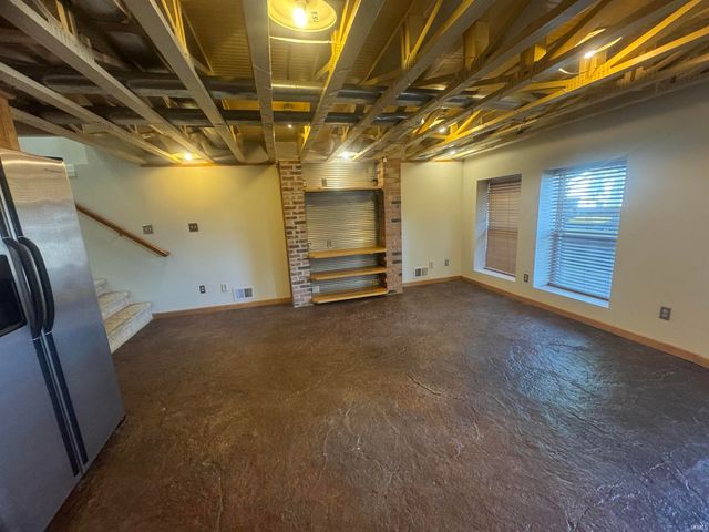 1200 N Washington Street, Bloomington, IN 47408