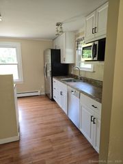 163 Hunters Road, Norwich, CT 06360