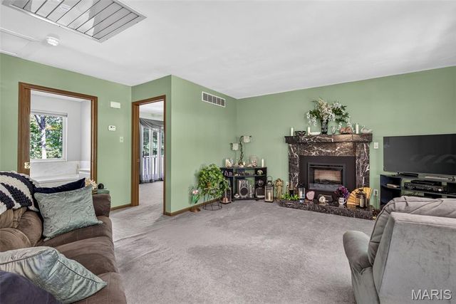250 Meadow Woods Road, Hillsboro, MO 63050