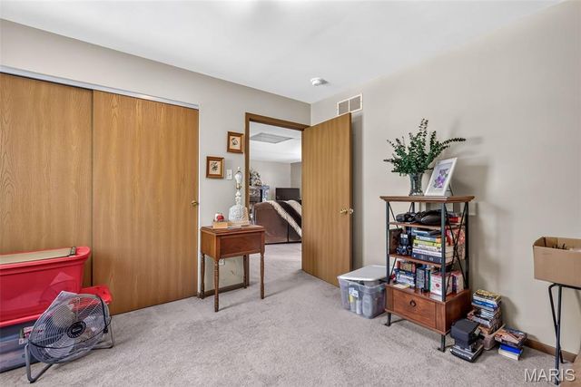 250 Meadow Woods Road, Hillsboro, MO 63050