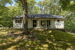 250 Meadow Woods Road, Hillsboro, MO 63050