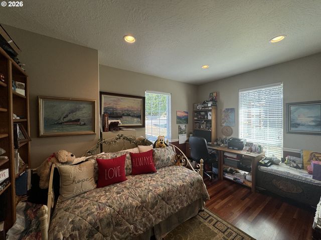 2510 WILLOW CREST Ct, Florence, OR 97439