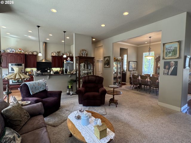 2510 WILLOW CREST Ct, Florence, OR 97439