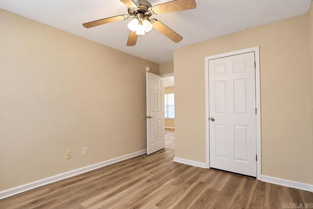 15 Bryant St, Ward, AR 72176