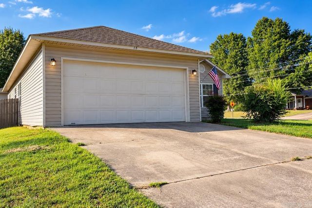15 Bryant St, Ward, AR 72176